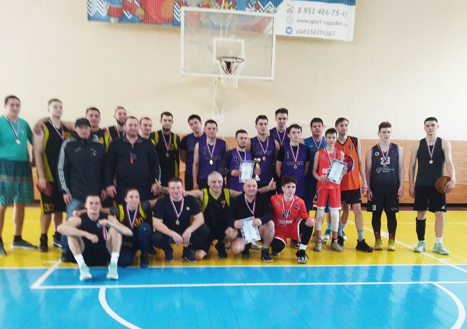 Турнир по баскетболу в память об учителе состоялся в селе Миасском